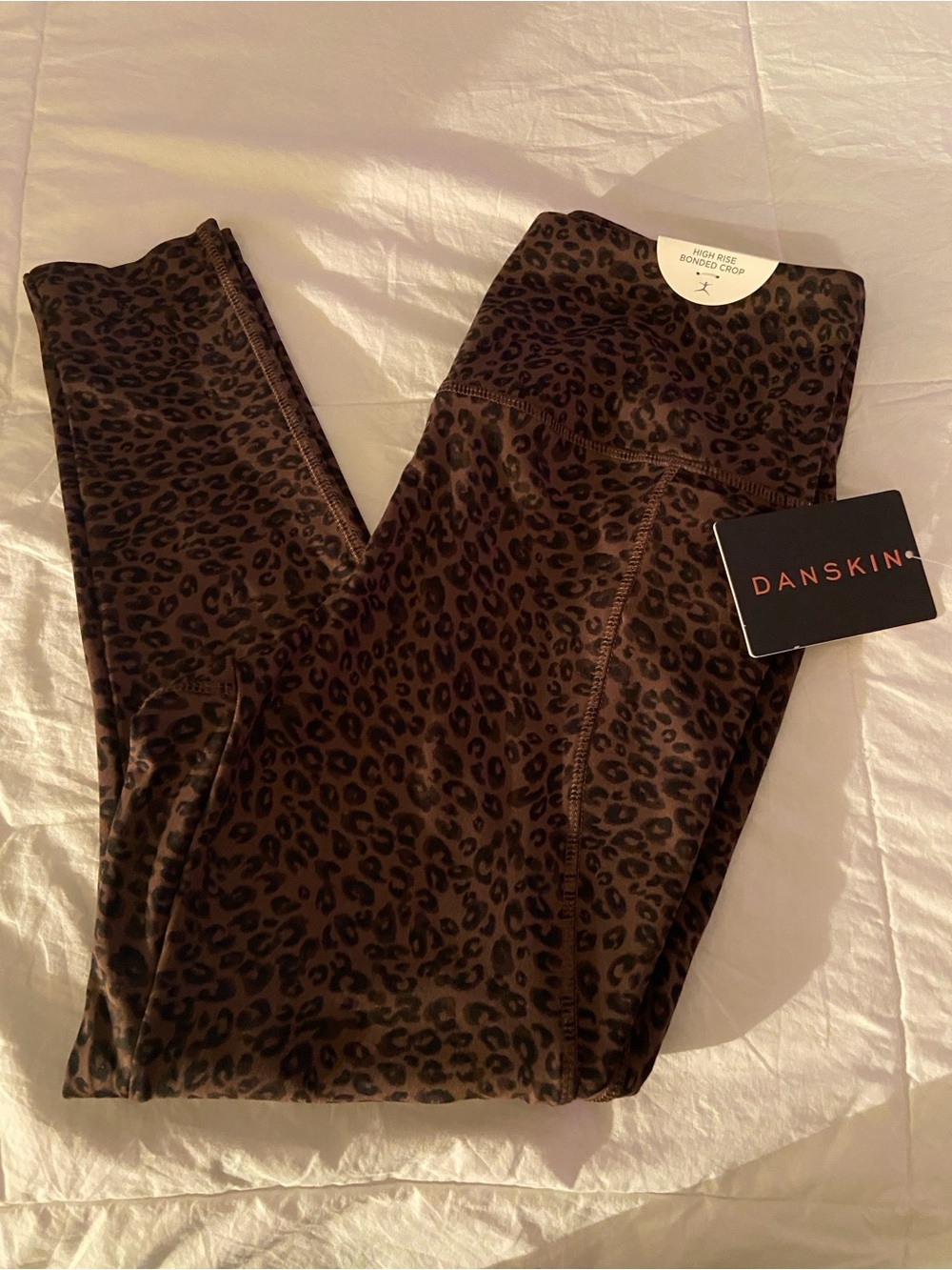 🐆Leopard Print High-Rise 
Crop Leggings 🐆